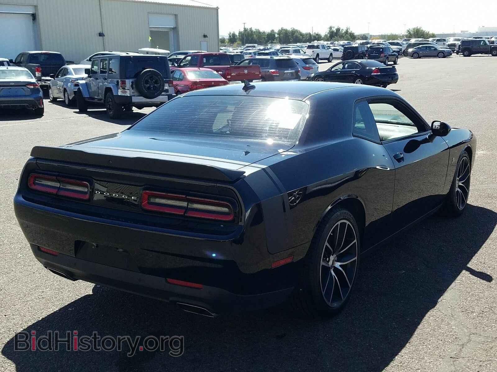 2017 Dodge Challenger - VIN: 2C3CDZFJ2HH502896 - Фото 2