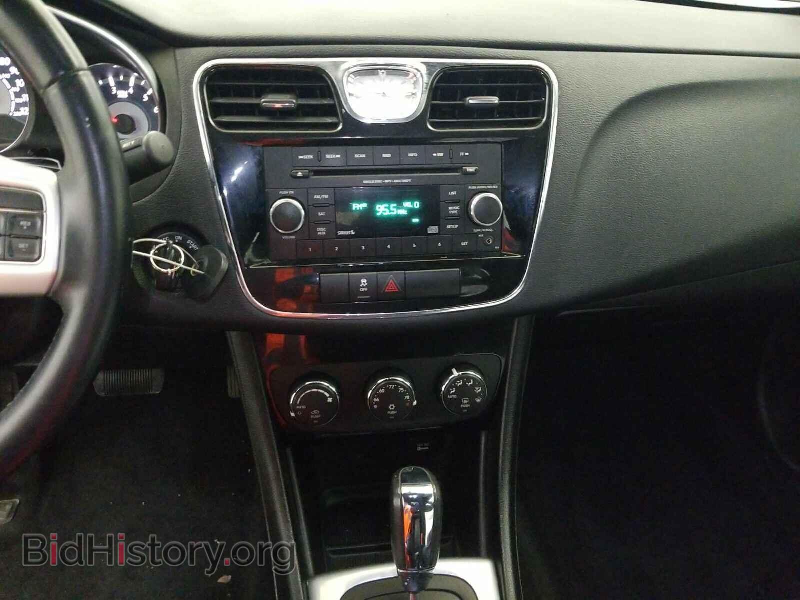 2013 Chrysler 200 - VIN: 1C3CCBBB9DN695008 - Photo 11