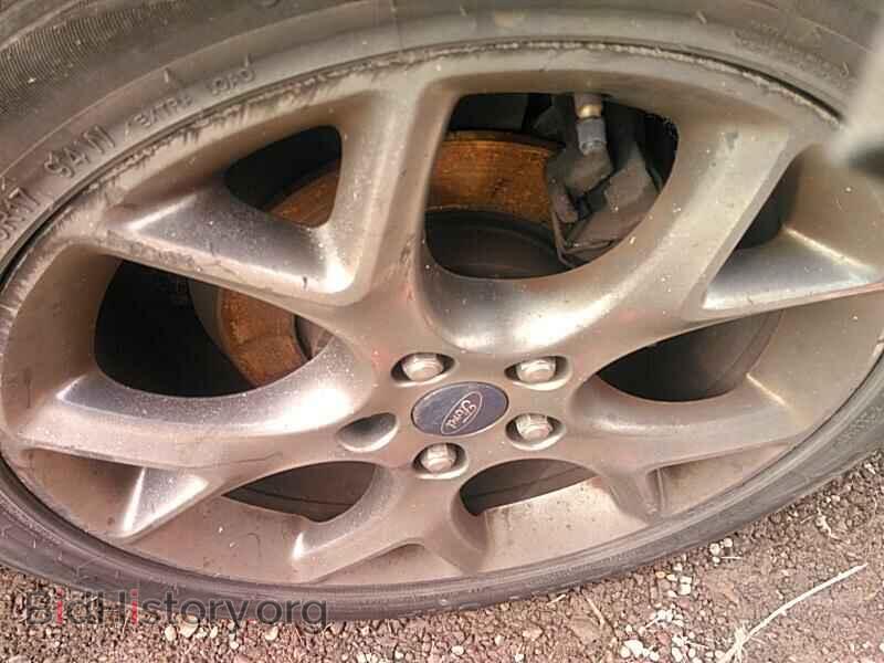 2014 Ford Focus - VIN: 1FADP3F21EL418389 - Photo 18