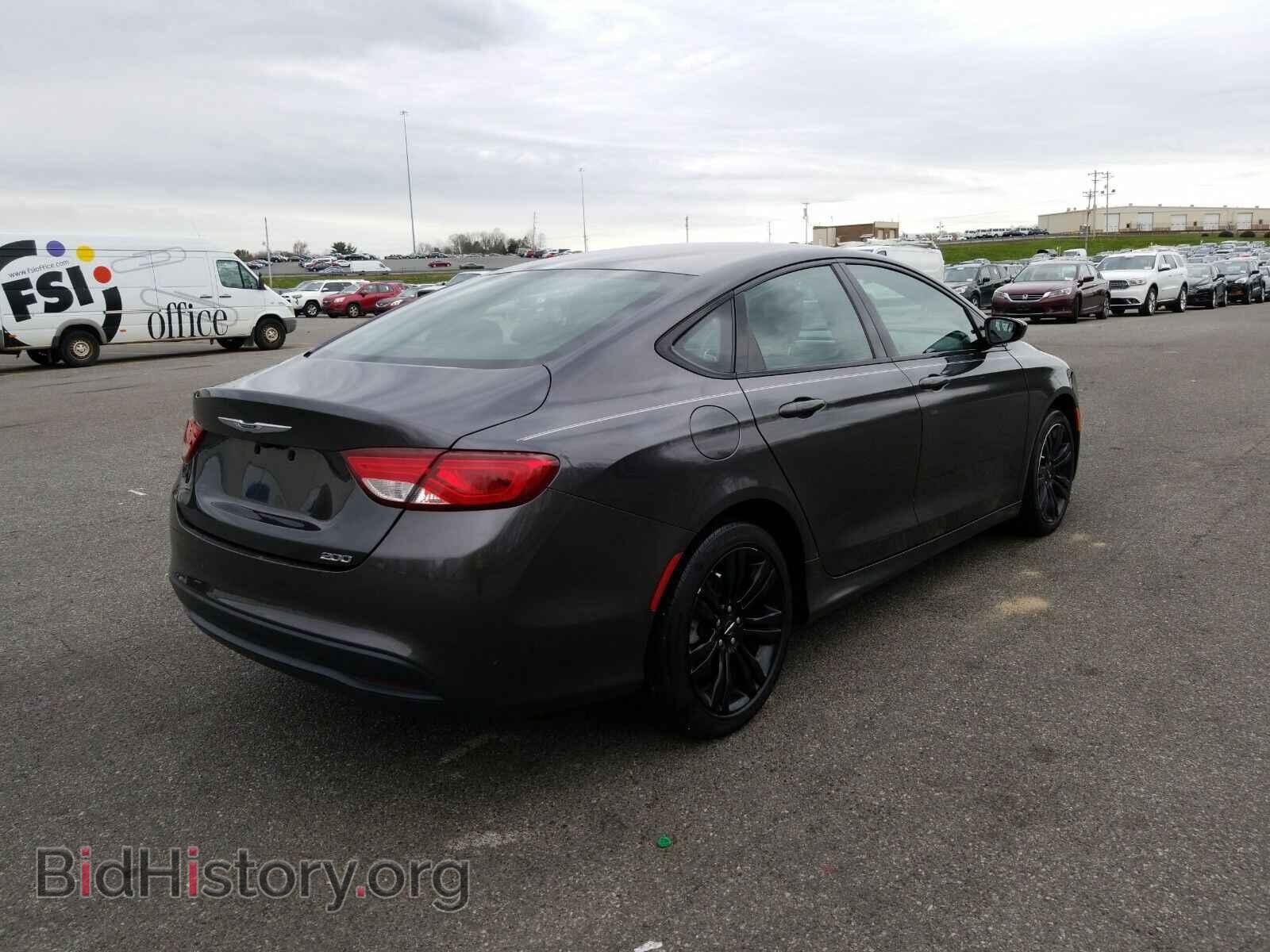 2017 Chrysler 200 - VIN: 1C3CCCFB2HN506785 - Фото 2