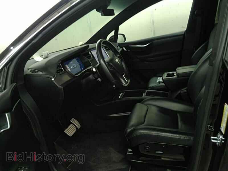 2016 Tesla Model X - VIN: 5YJXCAE47GF006316 - Фото 3