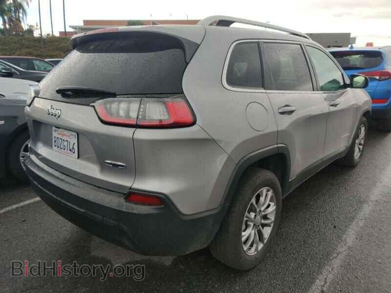 2019 Jeep Cherokee - VIN: 1C4PJLLB4KD202720 - Фото 2