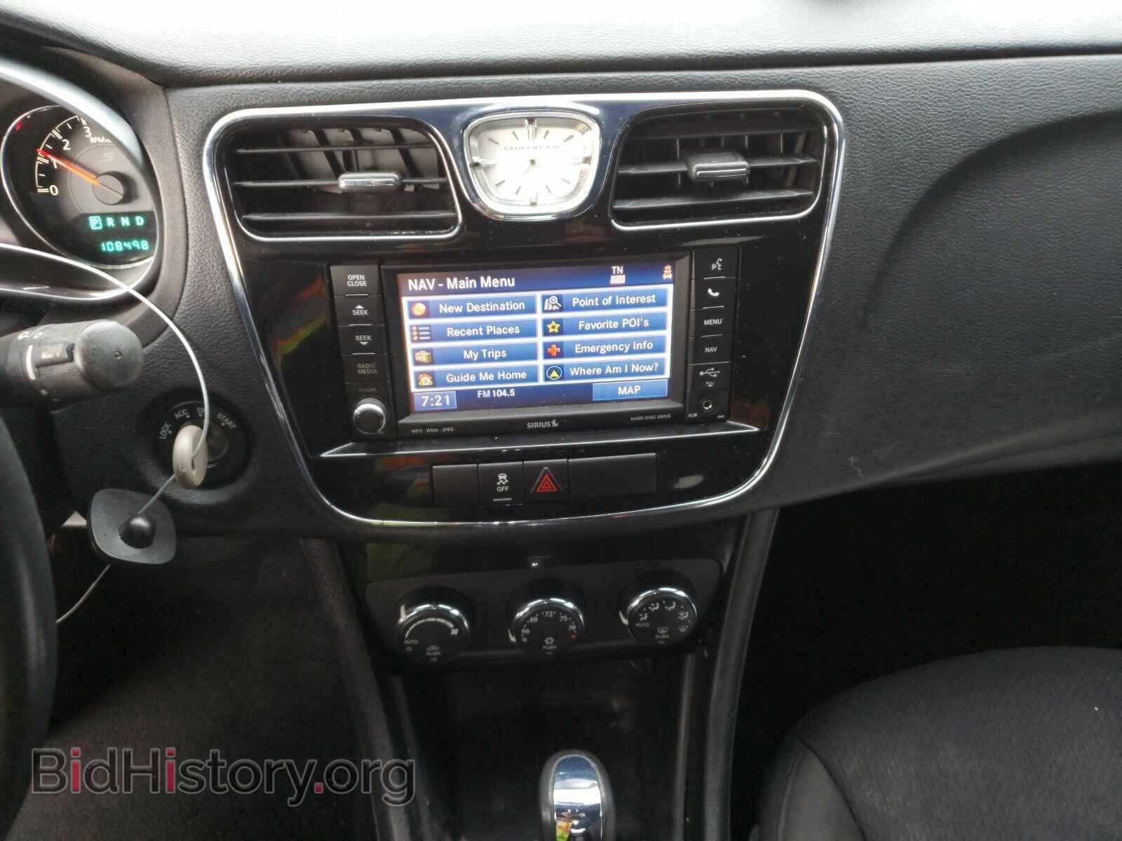 2013 Chrysler 200 - VIN: 1C3CCBBB6DN627720 - Photo 4