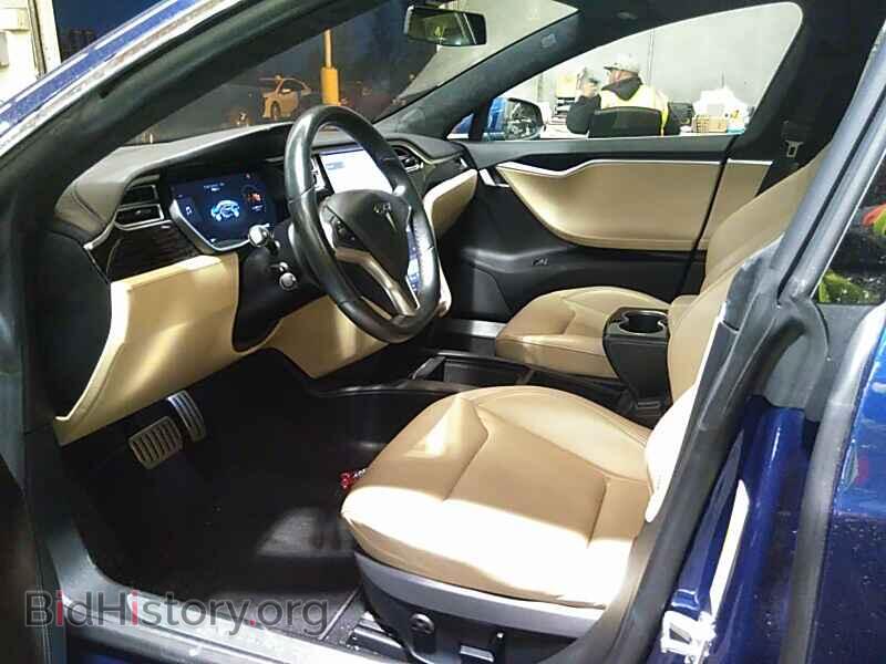 2016 Tesla Model S - VIN: 5YJSA1E20GF160557 - Photo 3