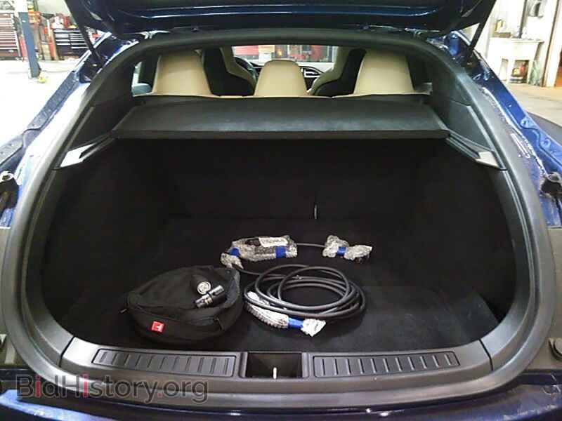 2016 Tesla Model S - VIN: 5YJSA1E20GF160557 - Photo 7