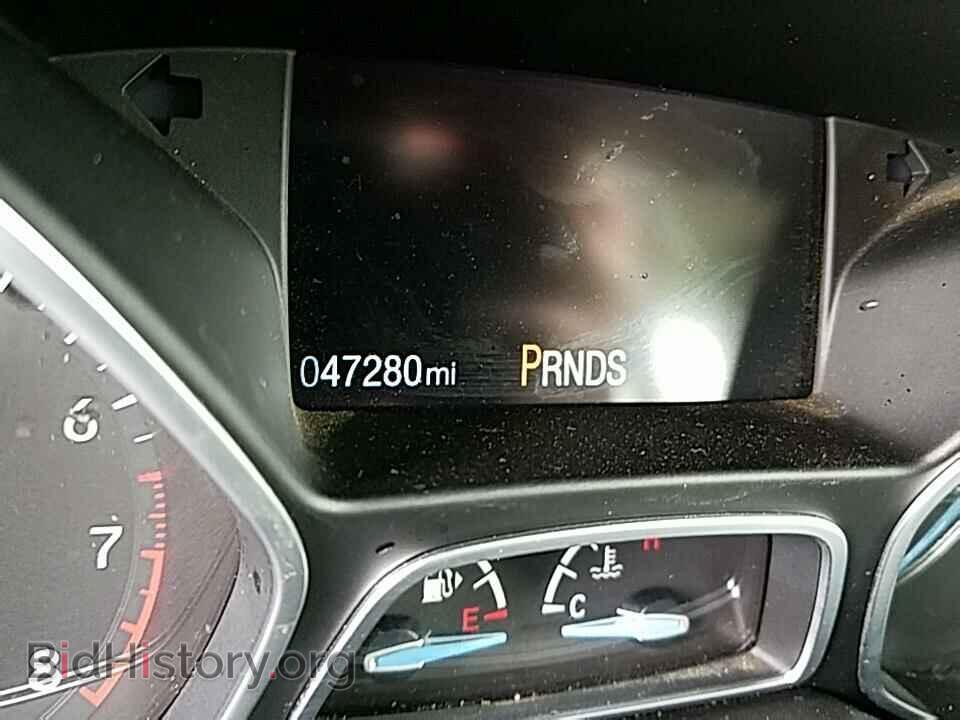 2018 Ford Focus - VIN: 1FADP3FE3JL274932 - Фото 5
