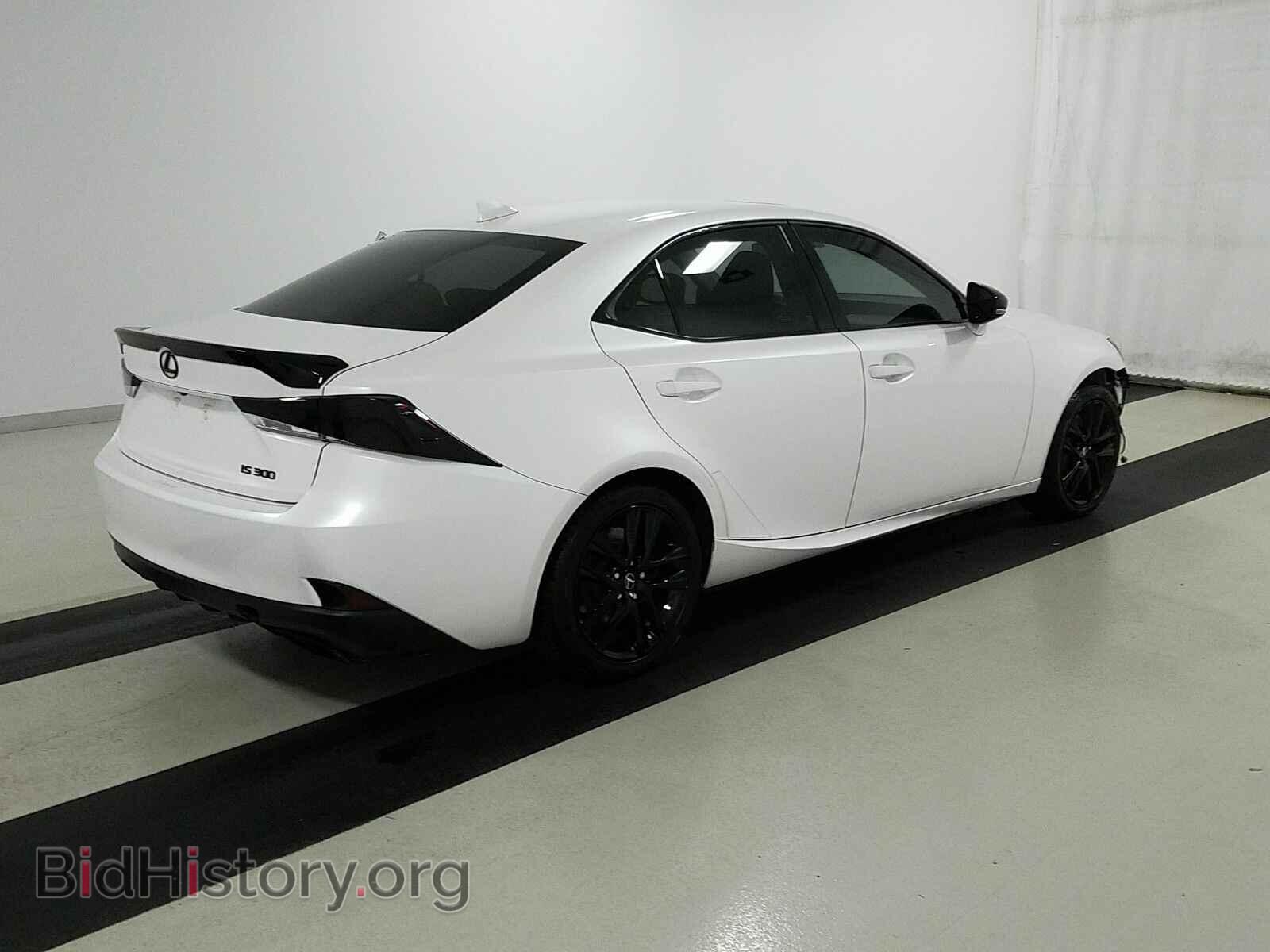 2018 Lexus IS - VIN: JTHBA1D20J5068602 - Фото 4