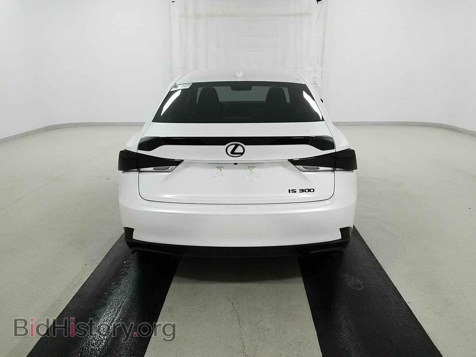 2018 Lexus IS - VIN: JTHBA1D20J5068602 - Фото 5