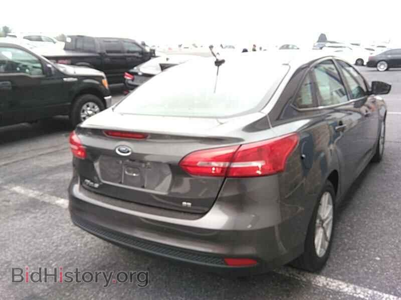 2017 Ford Focus - VIN: 1FADP3F26HL259213 - Фото 2