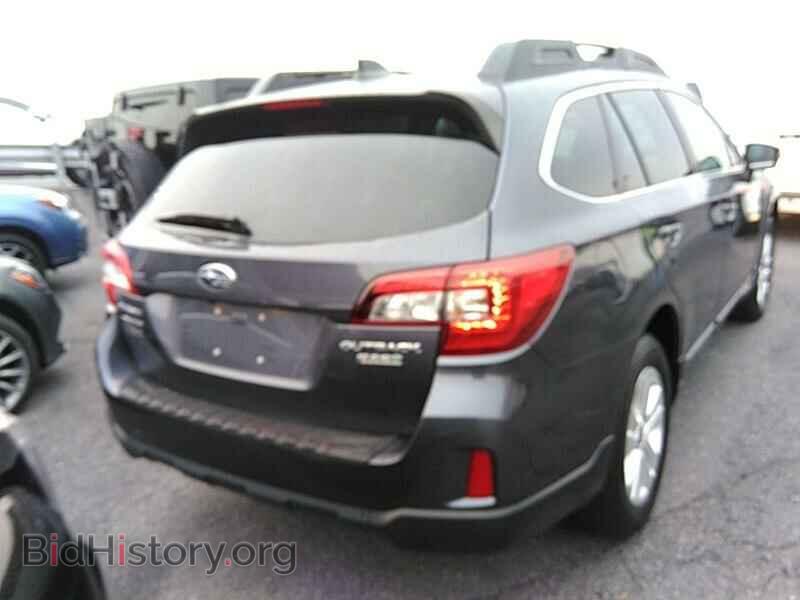 2017 Subaru Outback - VIN: 4S4BSAFC3H3202671 - Фото 2