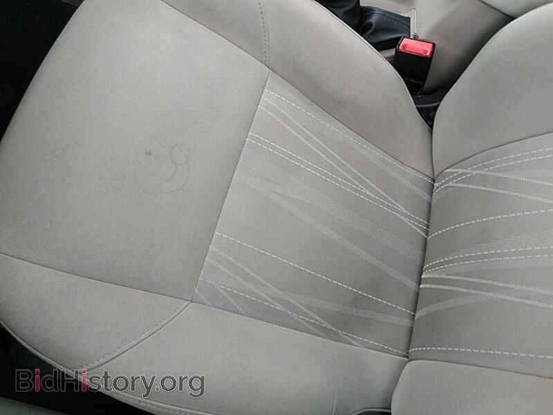 2018 Ford Focus - VIN: 1FADP3FE3JL205626 - Фото 8