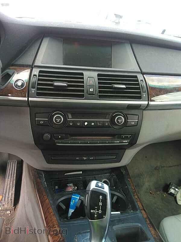 2008 BMW X5 - VIN: 5UXFE43528L008653 - Фото 4