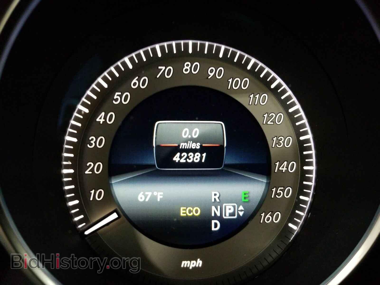 2014 Mercedes-Benz E-Class - VIN: WDDKJ7DB0EF245465 - Фото 5