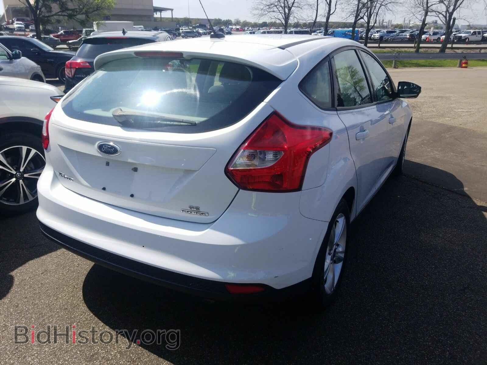 2013 Ford Focus - VIN: 1FADP3K28DL187141 - Фото 2