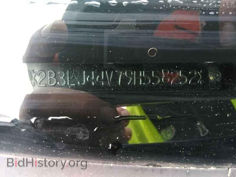 2009 Dodge Challenger - VIN: 2B3LJ44V79H558252 - Фото 6