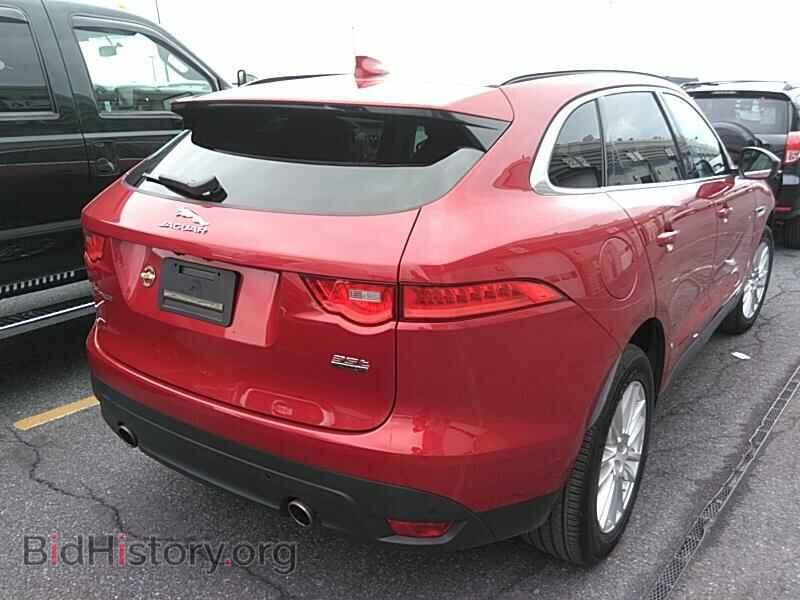 2017 Jaguar F-PACE - VIN: SADCK2BVXHA089064 - Фото 2