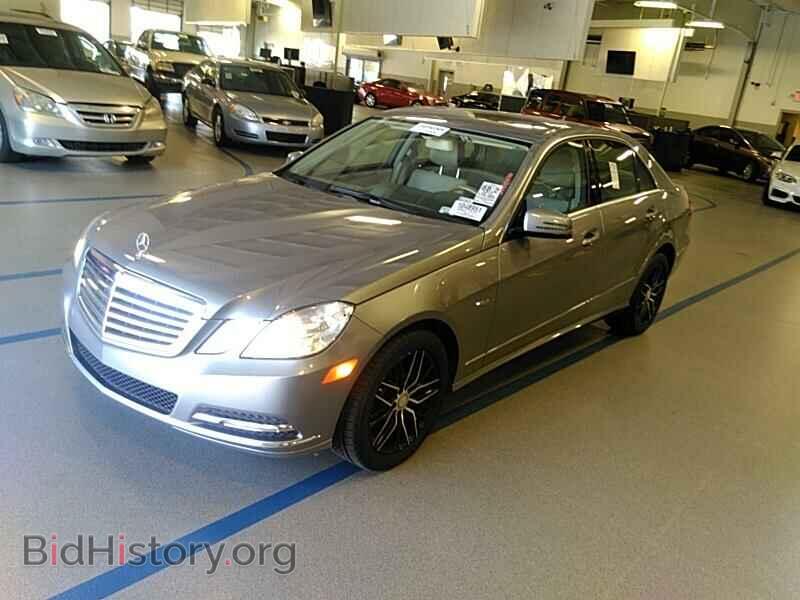 Photo WDDHF2EB2CA592920 - Mercedes-Benz E-Class 2012