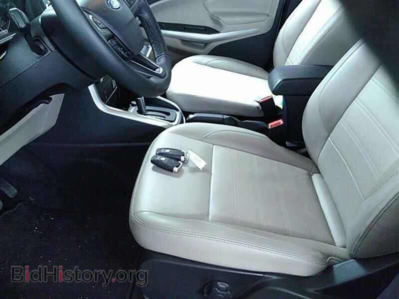 2019 Ford EcoSport - VIN: MAJ6S3KL3KC299326 - Фото 3