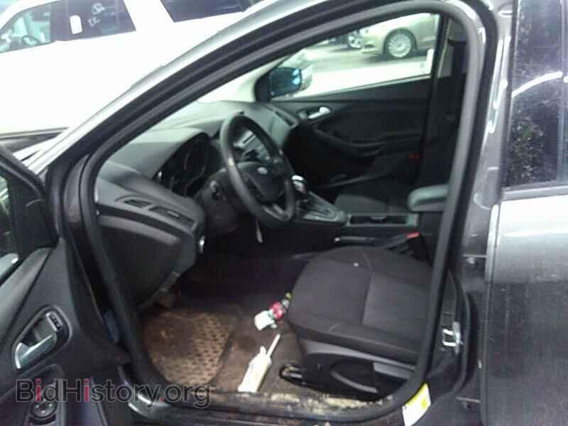 2015 Ford Focus - VIN: 1FADP3K24FL220767 - Фото 3