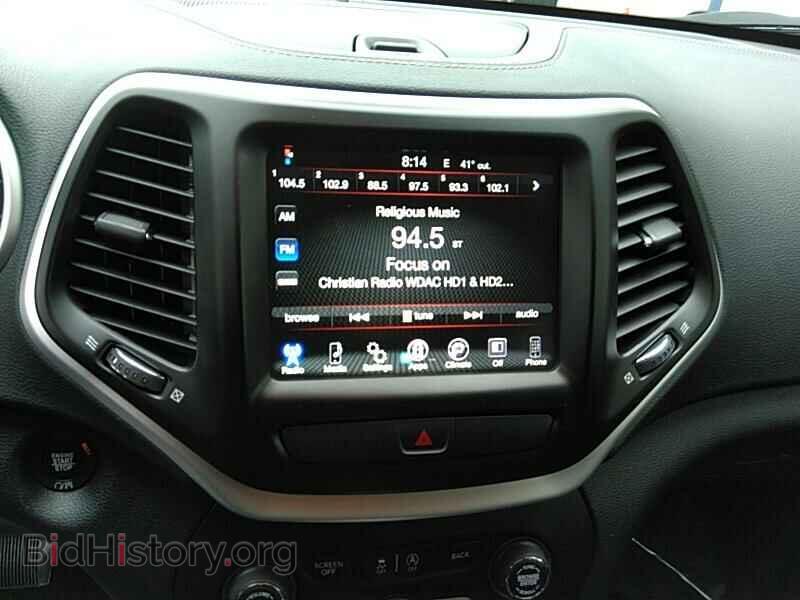 2018 Jeep Cherokee - VIN: 1C4PJMLX6JD550471 - Фото 4