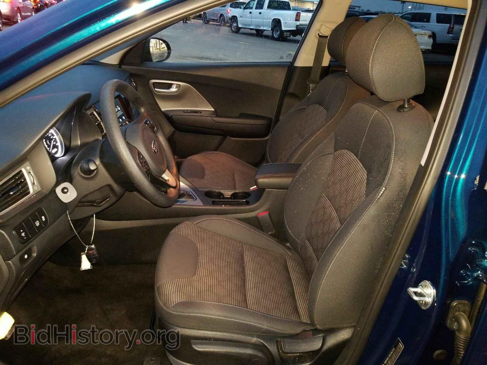 2019 Kia Niro - VIN: KNDCB3LC9K5262202 - Фото 3