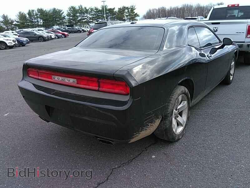 2014 Dodge Challenger - VIN: 2C3CDYAG6EH101143 - Фото 2