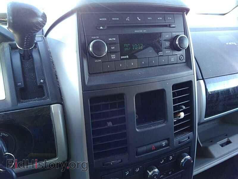 2010 Dodge Grand Caravan - VIN: 2D4RN5D10AR461721 - Фото 4