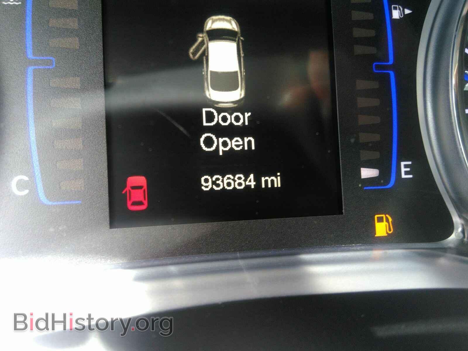 2016 Chrysler 200 - VIN: 1C3CCCABXGN178912 - Фото 5