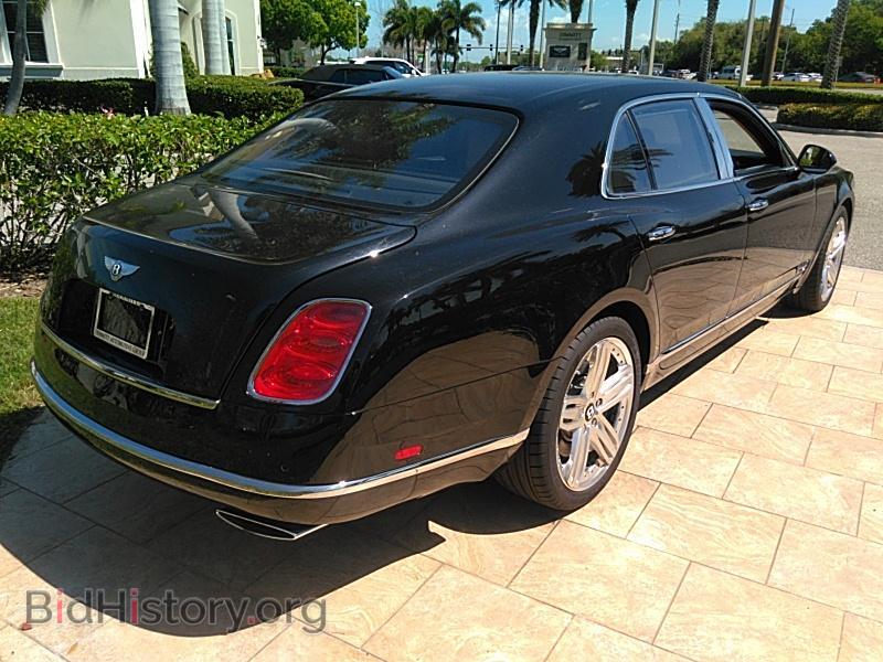 2012 Bentley Mulsanne - VIN: SCBBB7ZHXCC016846 - Фото 2