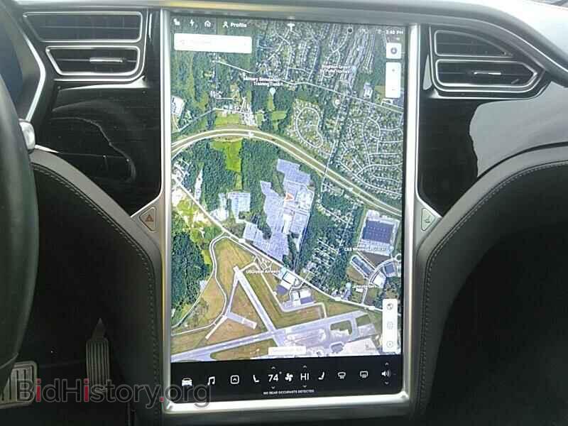 2016 Tesla Model X - VIN: 5YJXCAE25GF030077 - Фото 4