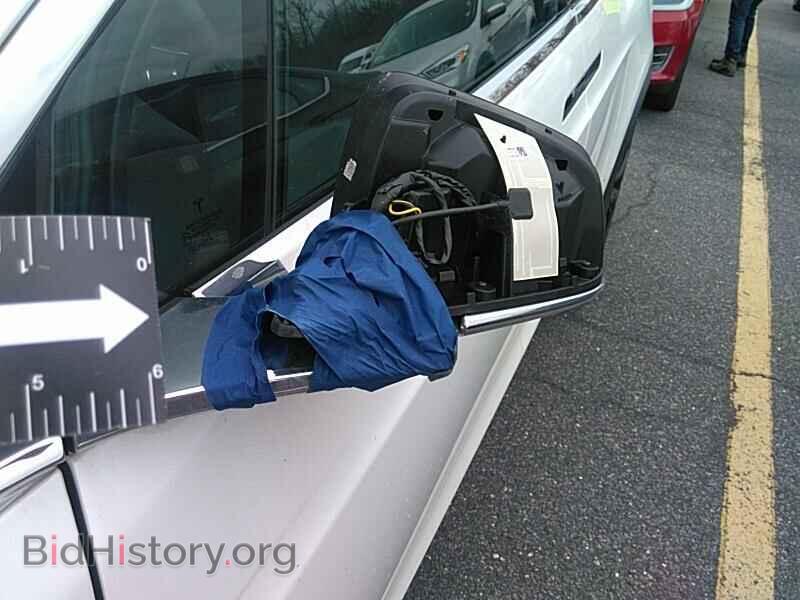 2017 Tesla Model X - VIN: 5YJXCBE46HF058124 - Photo 10
