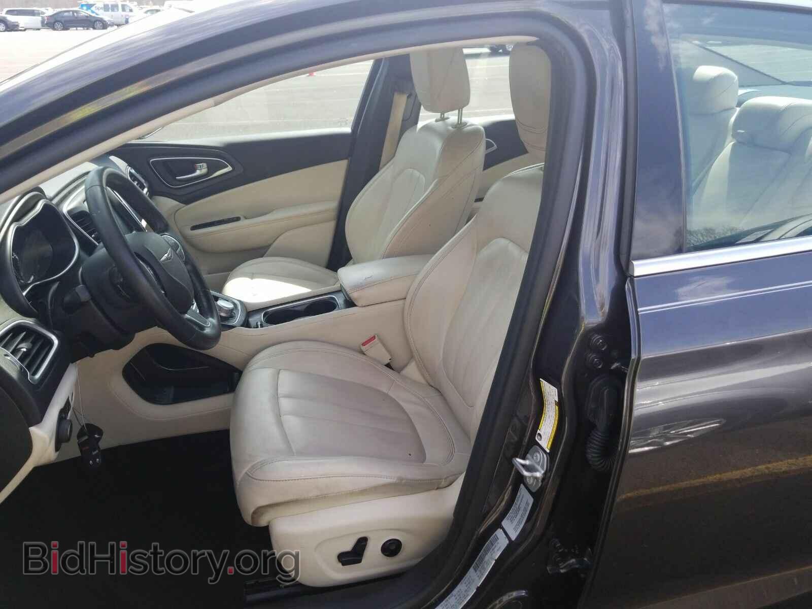 2017 Chrysler 200 - VIN: 1C3CCCAB9HN510310 - Фото 3