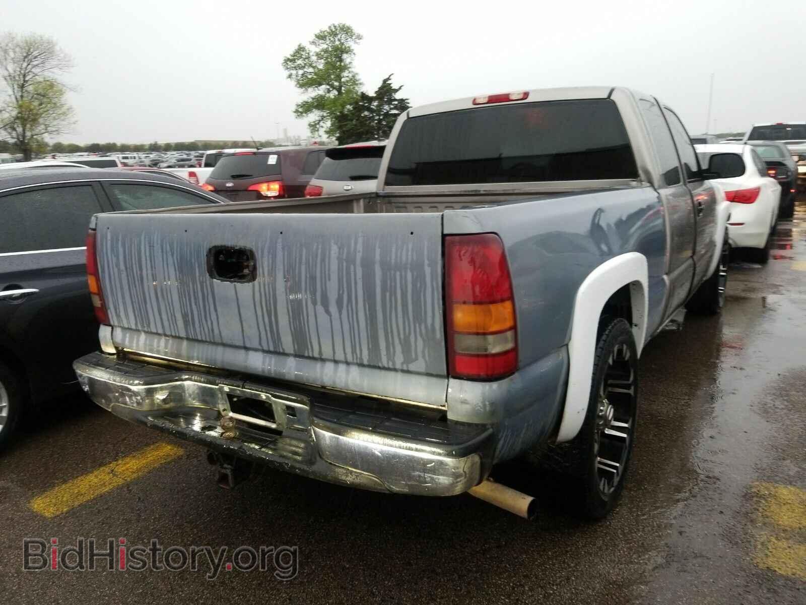 2001 GMC Sierra 1500 - VIN: 2GTEC19V711240539 - Фото 2