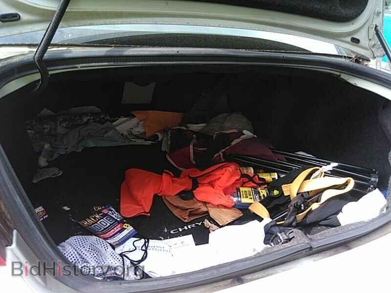 2012 Chrysler 200 - VIN: 1C3CCBCB6CN257625 - Фото 7