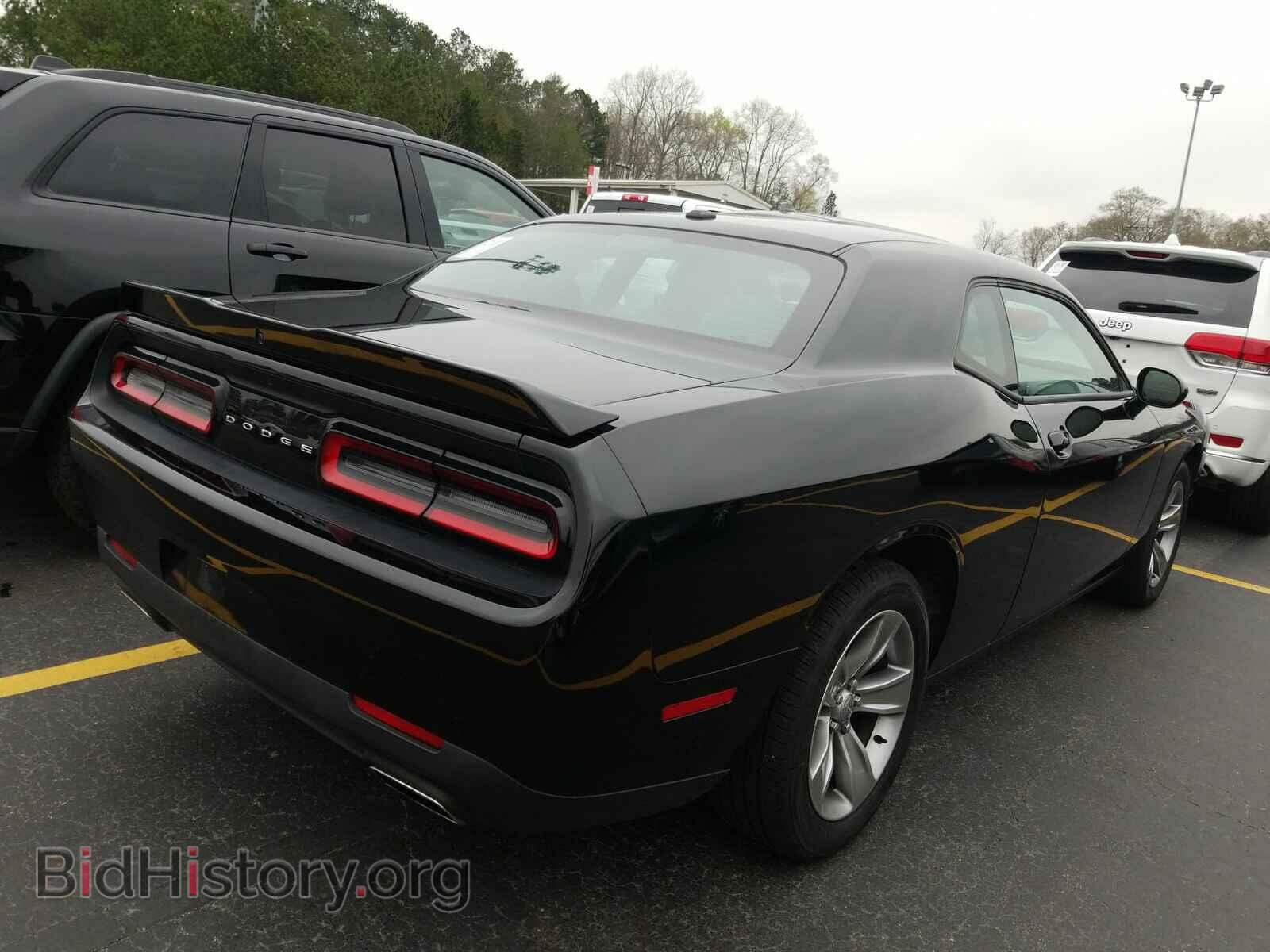2019 Dodge Challenger - VIN: 2C3CDZAG4KH686242 - Фото 2