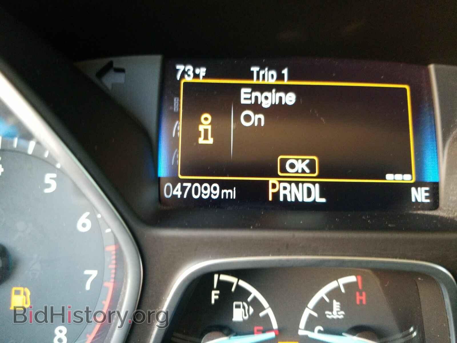2016 Ford Focus - VIN: 1FADP3K22GL376856 - Photo 5