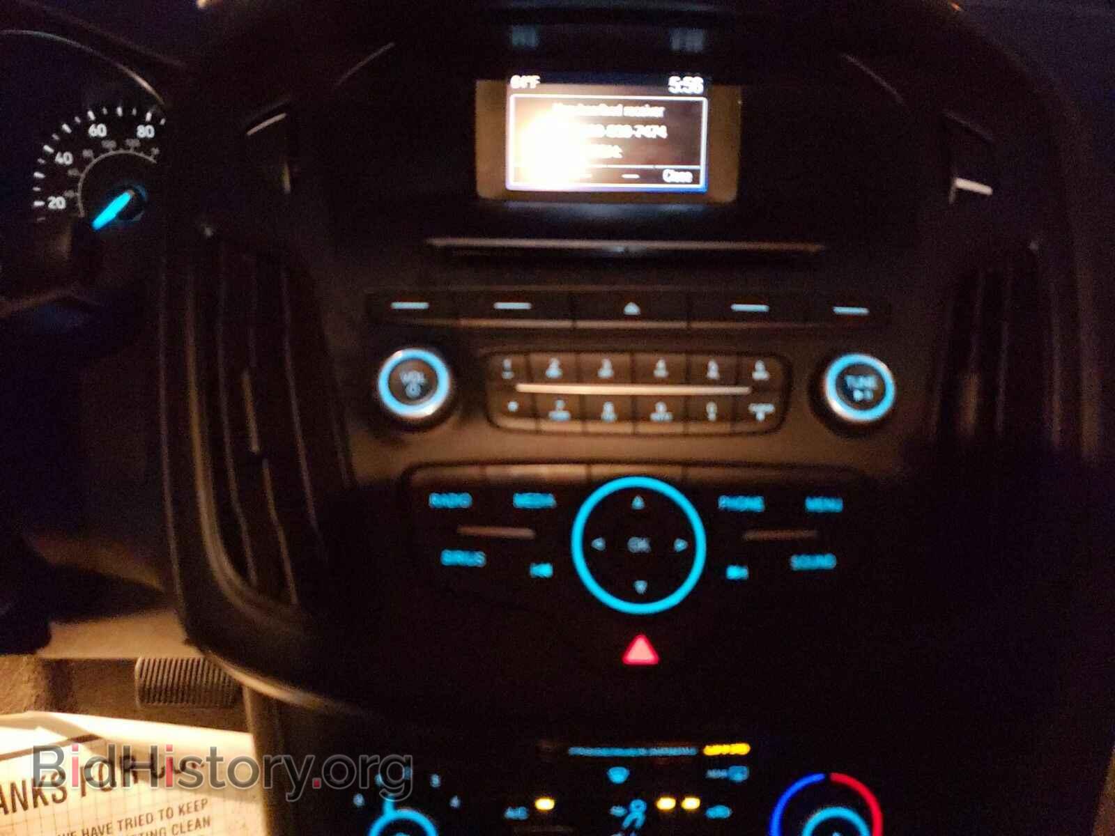 2017 Ford Focus - VIN: 1FADP3F27HL336526 - Фото 4