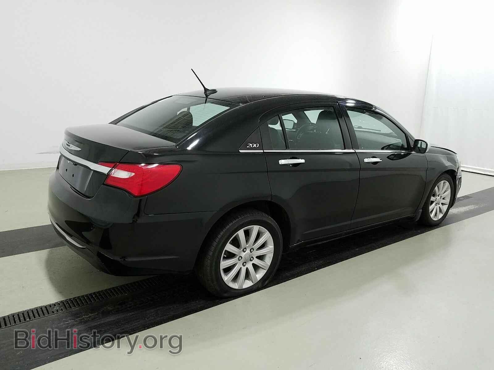 2013 Chrysler 200 - VIN: 1C3CCBCG9DN524771 - Photo 4
