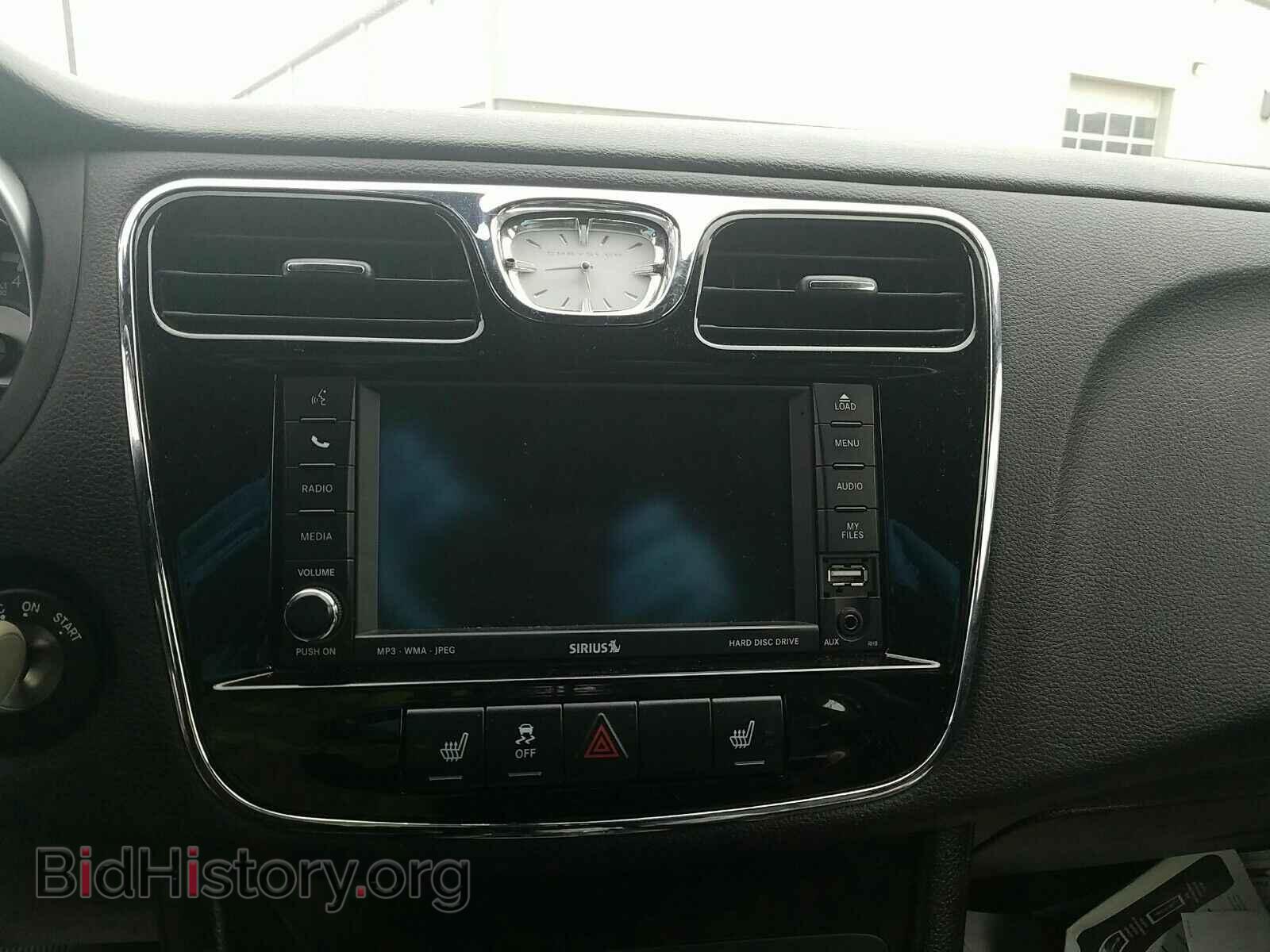 2011 Chrysler 200 - VIN: 1C3BC2FG7BN504314 - Фото 4