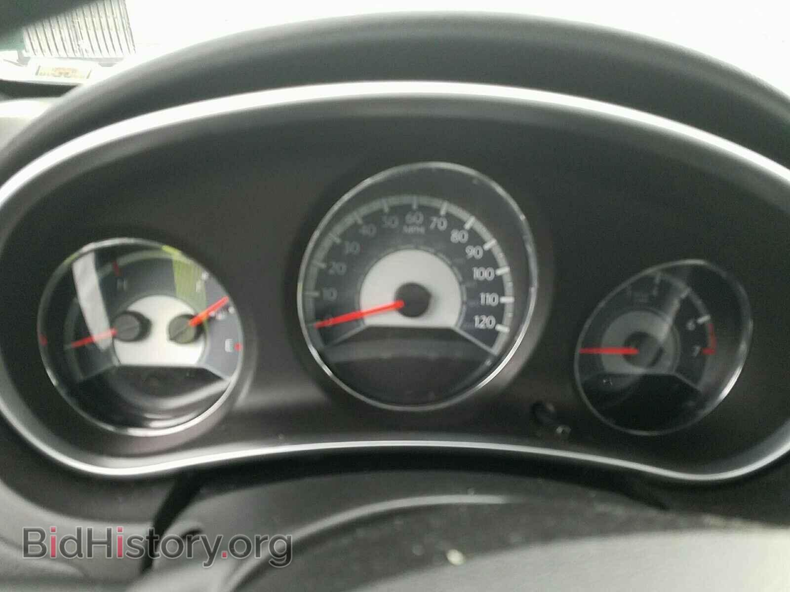 2011 Chrysler 200 - VIN: 1C3BC2FG7BN504314 - Фото 5