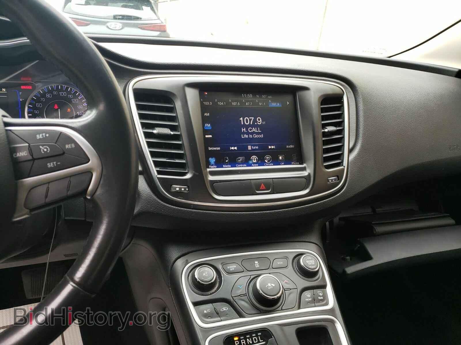 2016 Chrysler 200 - VIN: 1C3CCCAB9GN179341 - Фото 4