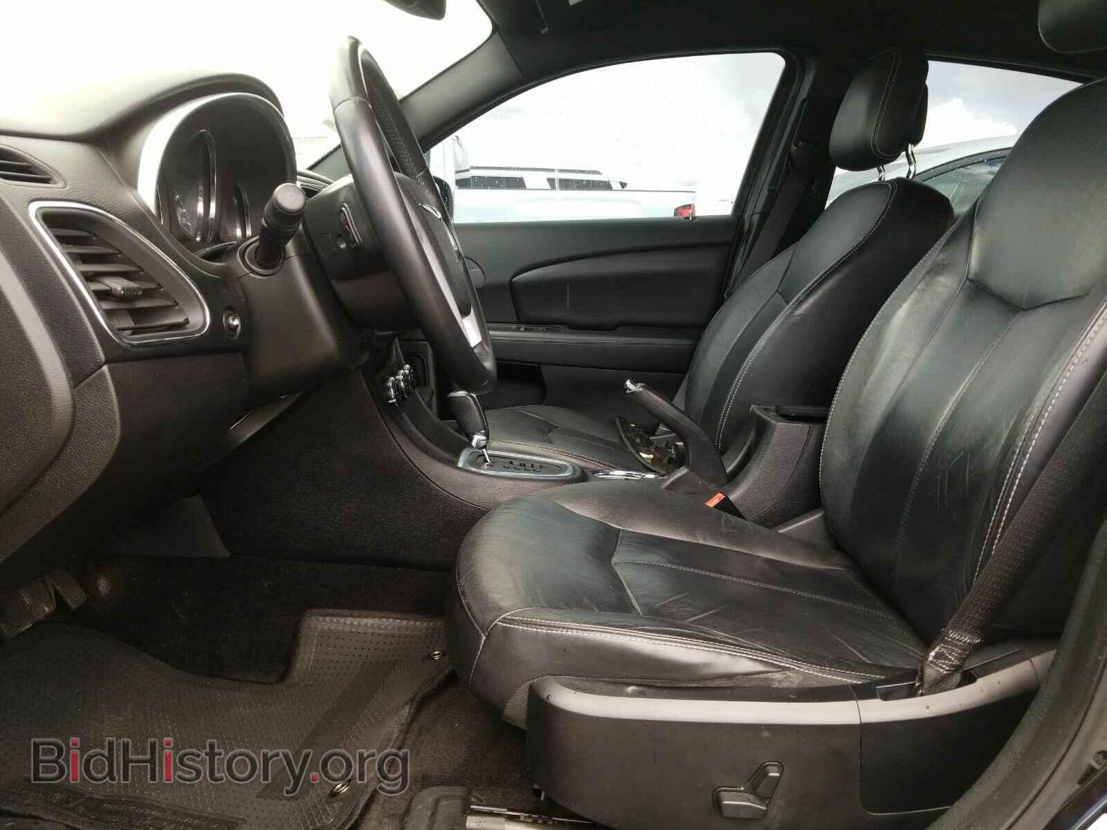 2012 Chrysler 200 - VIN: 1C3CCBCB8CN263507 - Фото 3