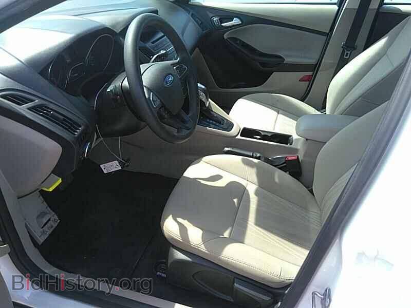 2016 Ford Focus - VIN: 1FADP3F27GL224307 - Фото 3