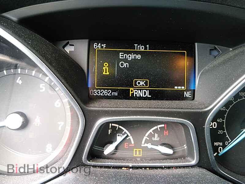 2017 Ford Focus - VIN: 1FADP3K24HL243291 - Фото 5