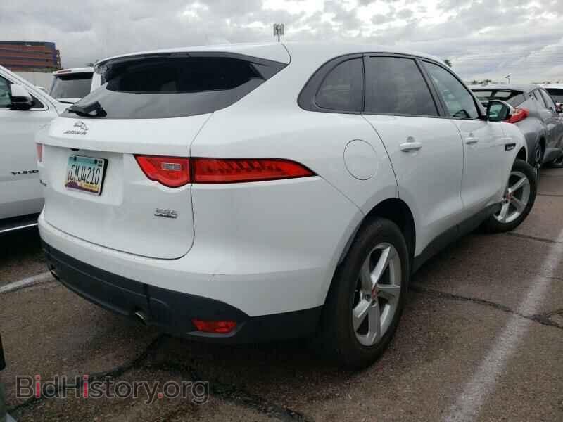 2019 Jaguar F-PACE - VIN: SADCJ2FX5KA604879 - Фото 2