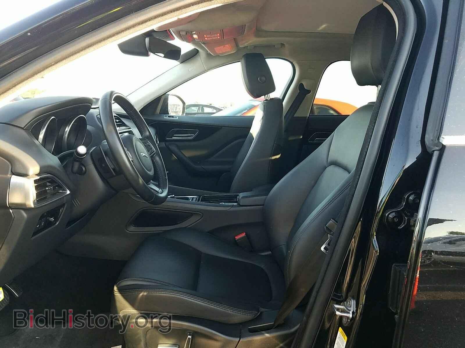 2019 Jaguar F-PACE - VIN: SADCS2FX9KA391805 - Фото 3