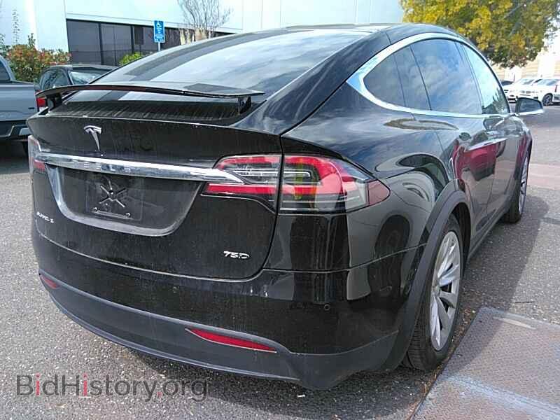2016 Tesla Model X - VIN: 5YJXCBE26GF009227 - Фото 2
