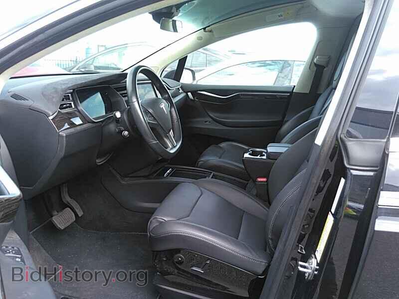 2016 Tesla Model X - VIN: 5YJXCBE26GF009227 - Фото 3