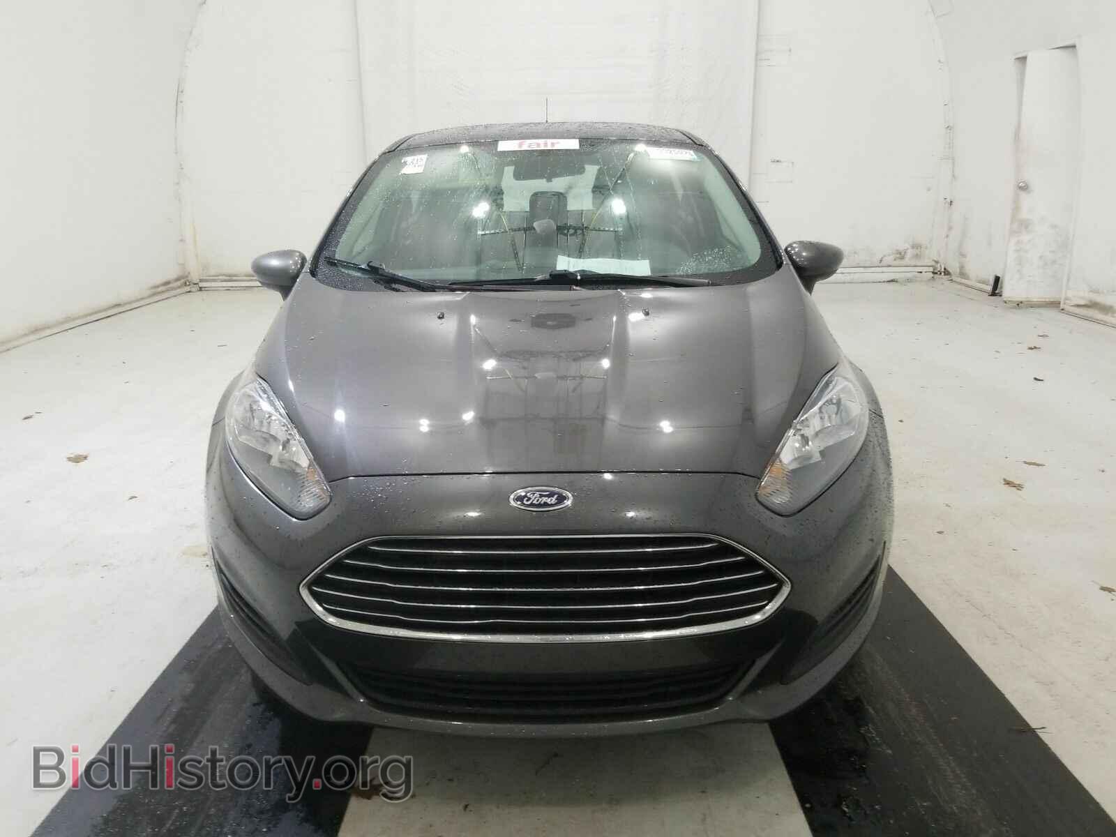 2018 Ford Fiesta - VIN: 3FADP4EJ9JM101953 - Фото 2