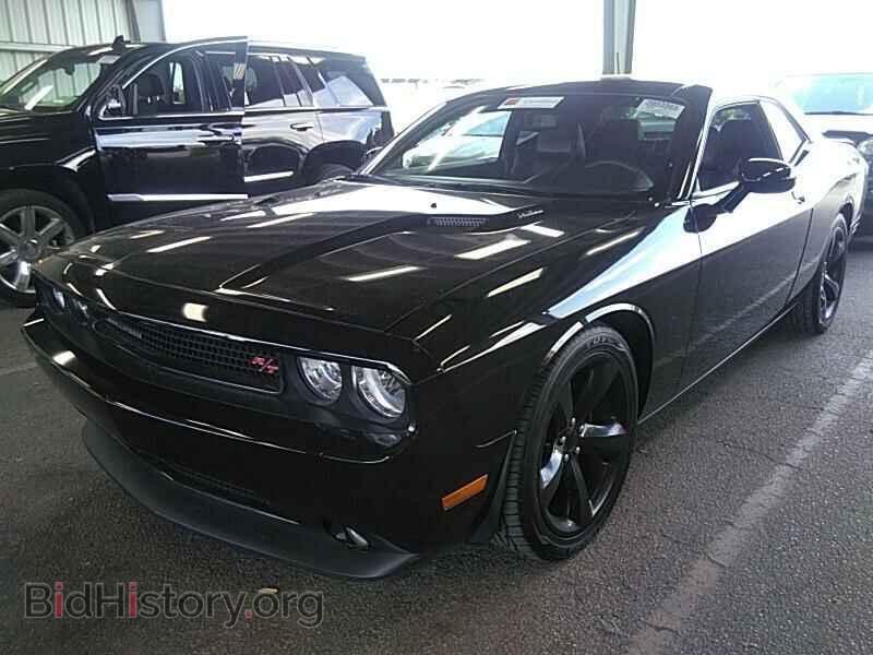 Photo 2C3CDYBT7EH185694 - Dodge Challenger 2014